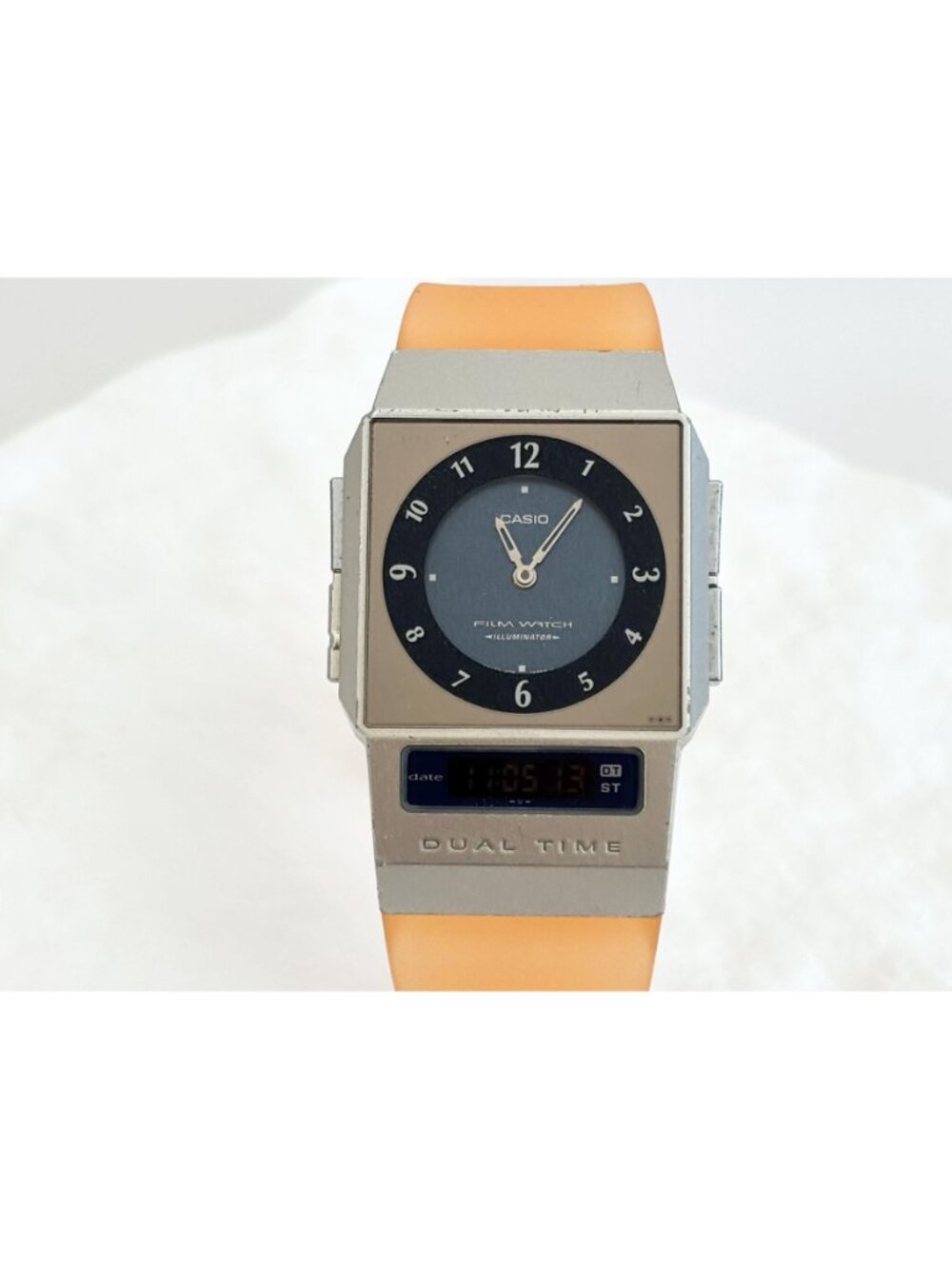 CASIO FS-01 2324 Orange & Blue Illuminator Dual Time Japanese 90's Film Watch - Picture 3 of 16